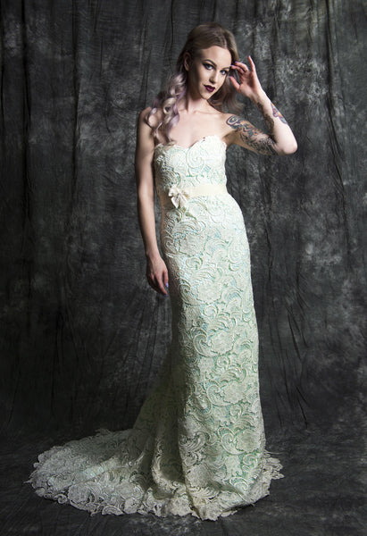 11413b Miranda Guipure Venice lace mermaid fit and flare strapless